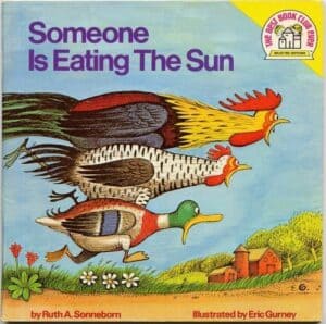 a rooster, chicken and duck run in panic under the title "someone is eating the sun"